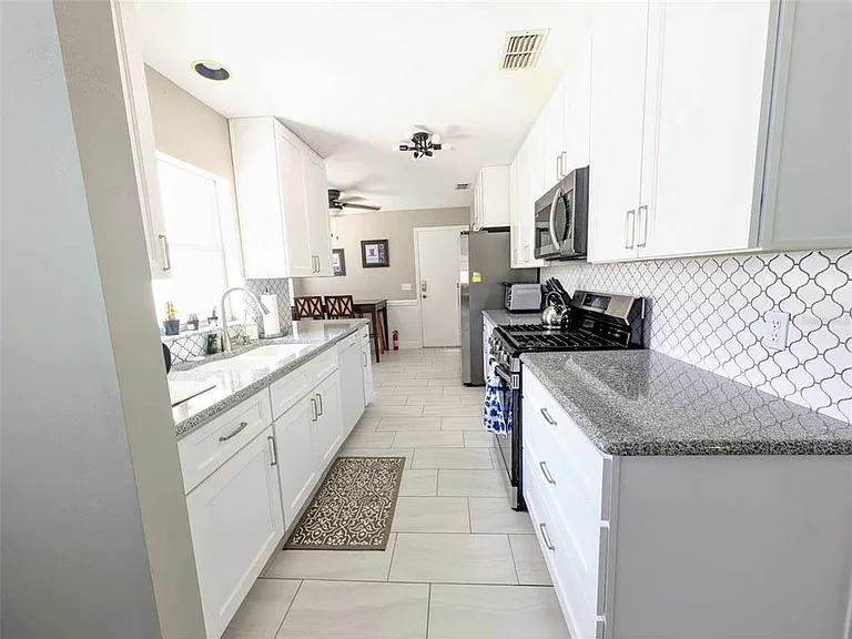 9513 SW 92nd Place Rd — Photo 9