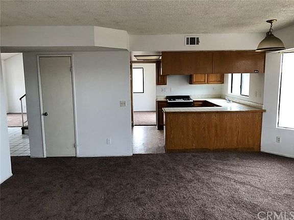 4th image of 12479 Emeraldstone Dr