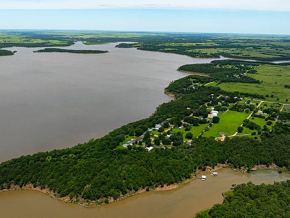 5th image of 0 Lake St E