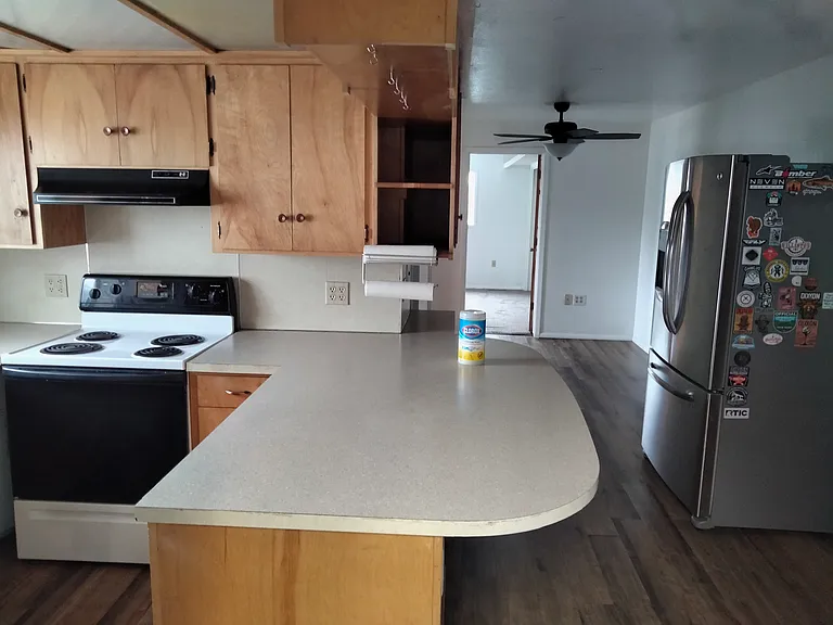 2020 1/2 S Curtis Cir — Photo 4