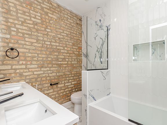 3rd image of 2200 N Kedzie Blvd #3