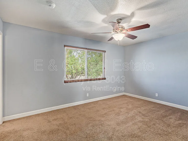 1881 E Palmcroft Dr — Photo 9