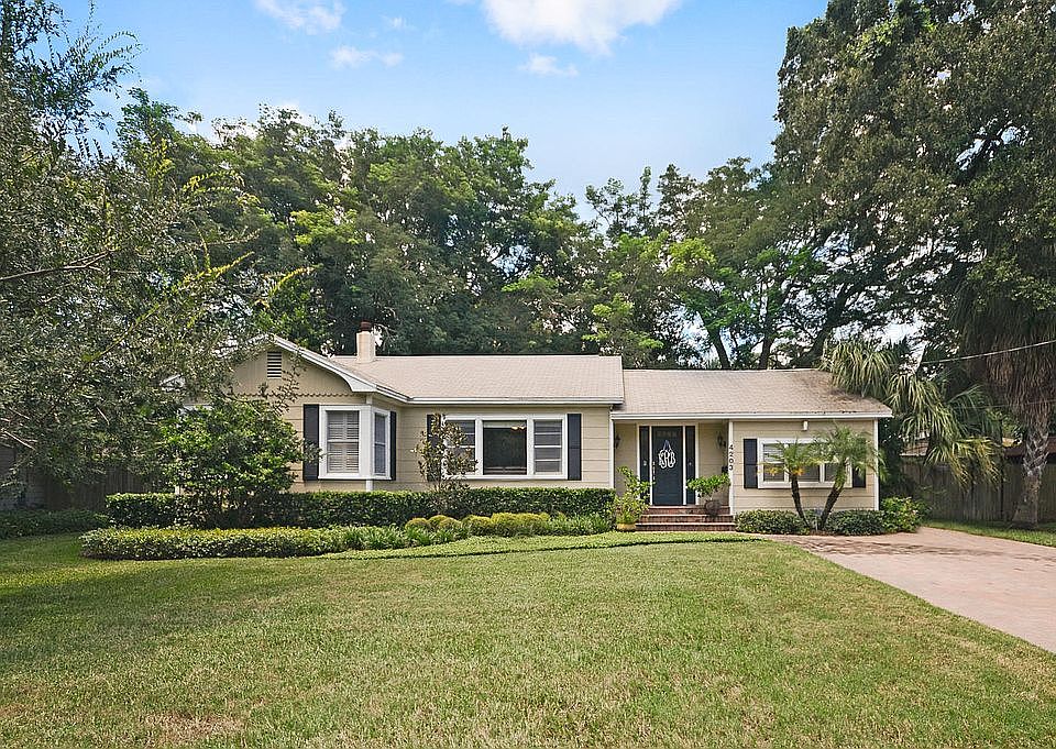 2nd image of 4203 W Empedrado St