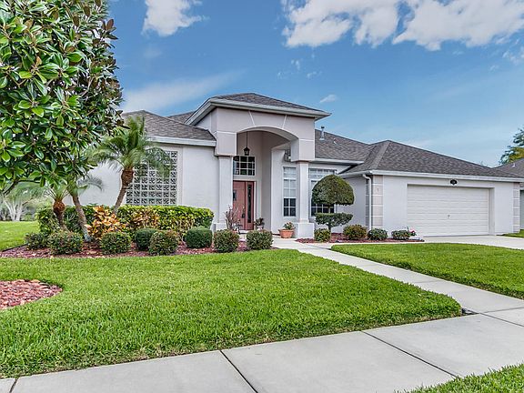 2nd image of 5198 Wexford Dr