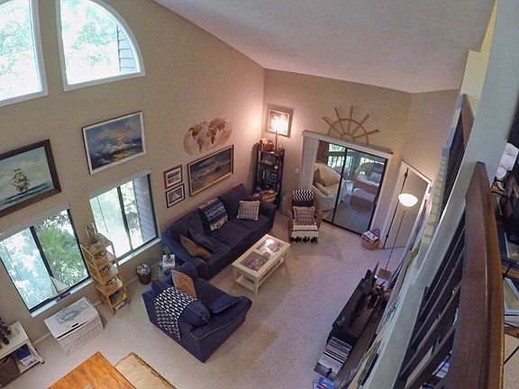 5th image of 921 Wimbledon Dr