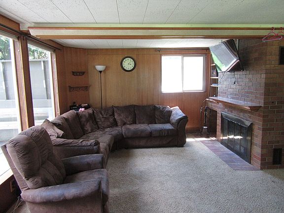 4th image of 717 S Broadwell Ave