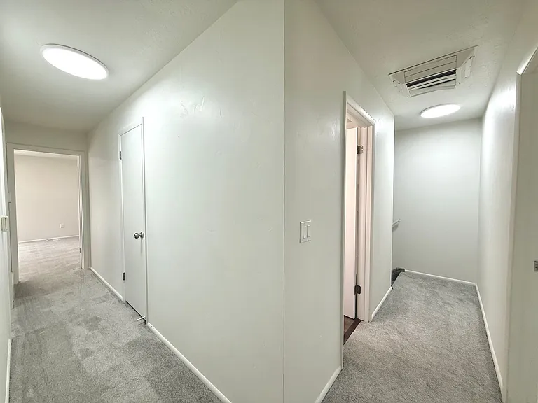 3053 E Branch Dr — Photo 32