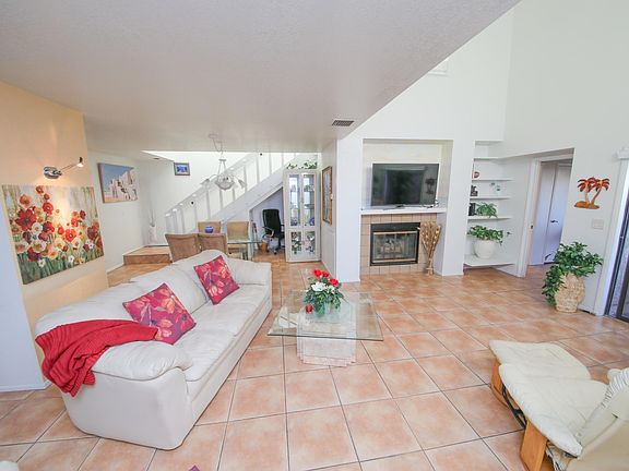 5th image of 2548 Firestone Cir
