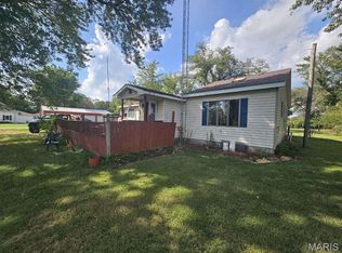 303 W Reid St, Holliday, MO 65258