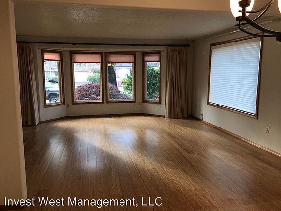 2nd image of 4701 NE 25th Ct