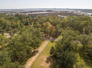 10158 Shorecrest Dr, Biloxi, MS 39532