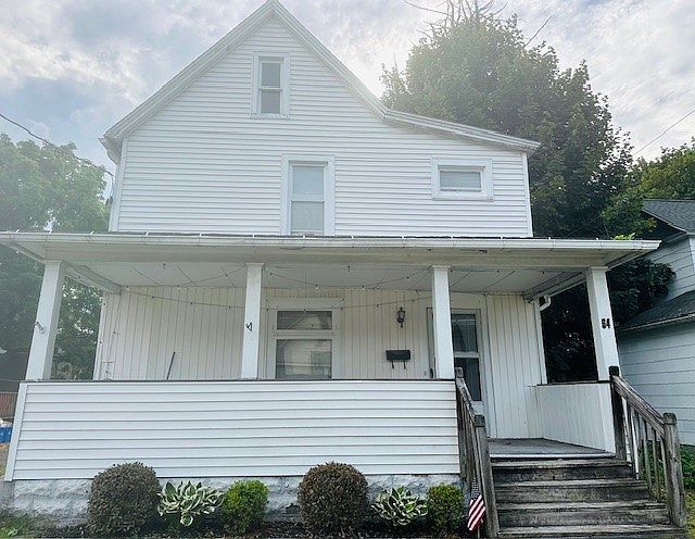 1st image of 64 Allen St