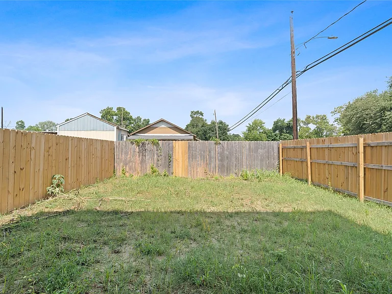 8027 Virgil St — Photo 49