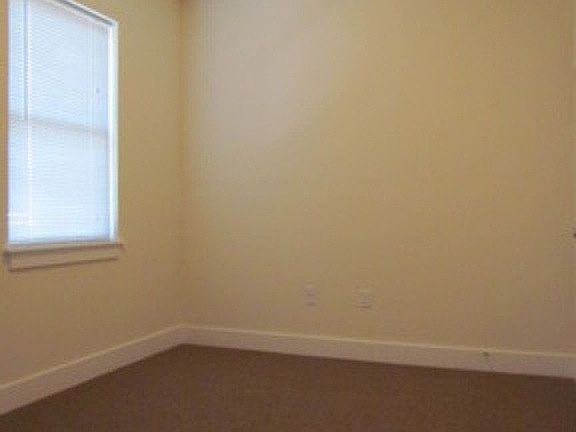 4th image of 3105 Hamilton St Unit 18