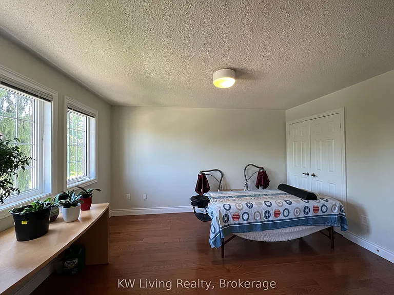 2055 Hadfield Ct — Photo 26