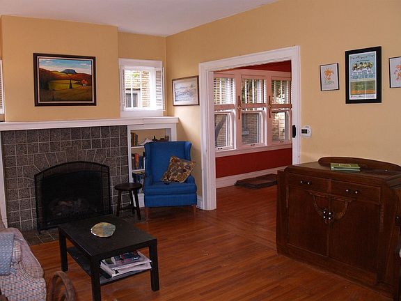 4th image of 848 Tremont Ave