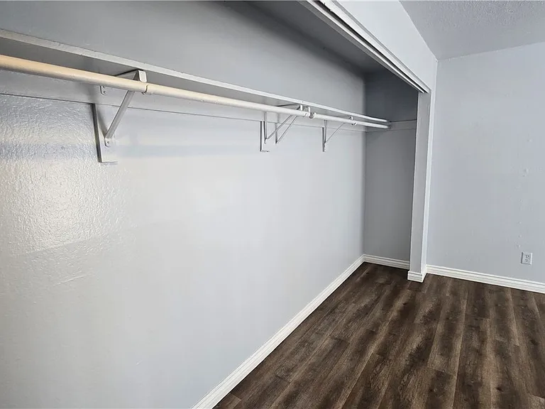 716 N 11th St #2 — Photo 19