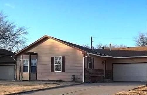 2nd image of 2622 W Dallas Ave