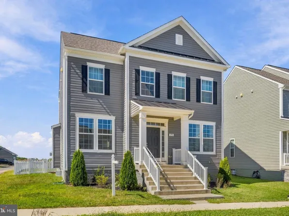 191 Newbury St, Charles Town, WV 25414