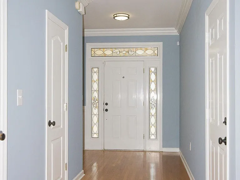 104 Lancaster Ct SW — Photo 36