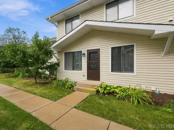 2S759 Winchester Cir E #2, Warrenville, IL 60555