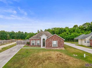 34167 Hawks Cv, Denham Springs, LA 70706
