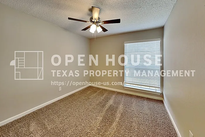 800 Stone Trail Dr — Photo 14