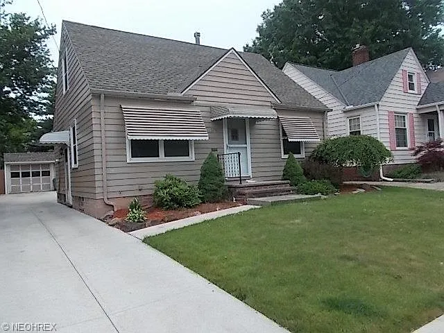 3790 W 138th St photo 1