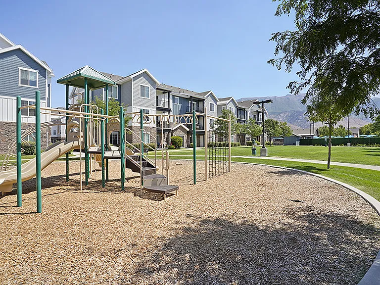 Viewpointe — Photo 17