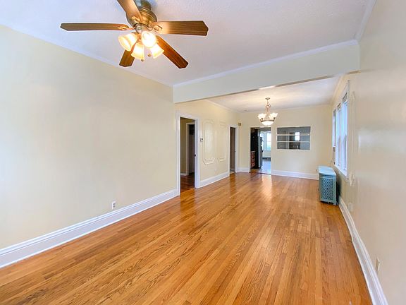 4th image of 1452 W Ohio St #1