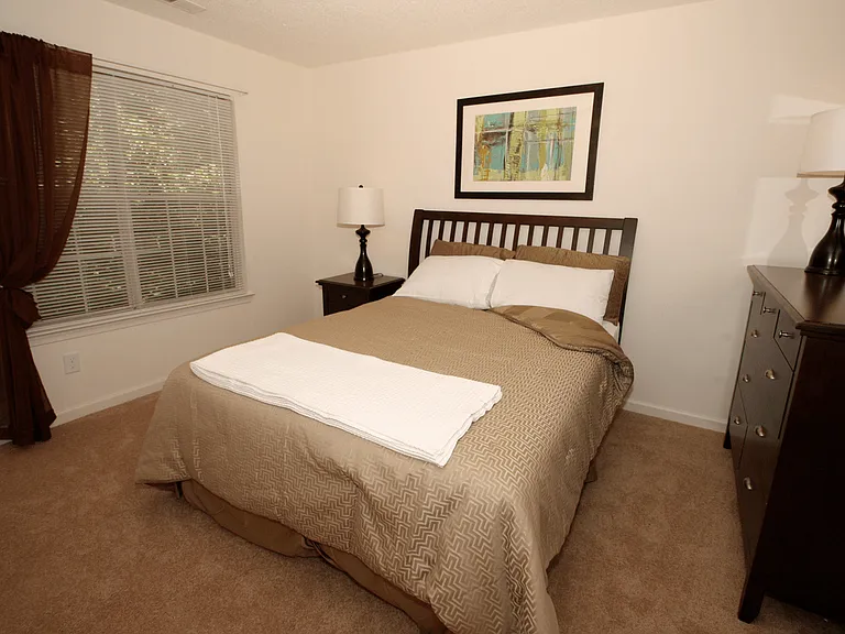 Ocean Gate Apartments — Photo 15
