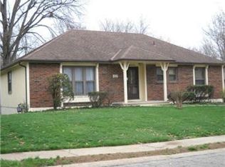 809 N Ute Ave, Independence, MO 64056