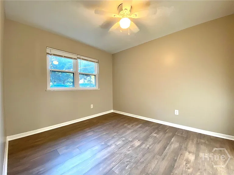 8620 Ferguson Ave — Photo 11