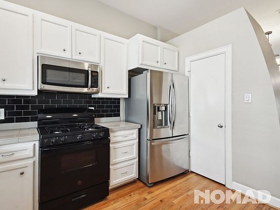 5th image of 8715 Meadowcroft Dr Unit 1601
