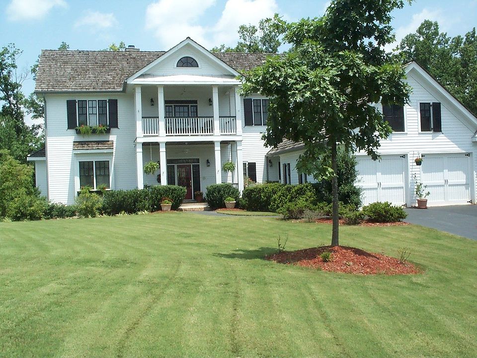 Front view from street