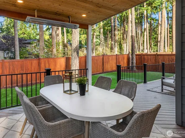 21245 NE Inglewood Hill Road, Sammamish, WA 98074