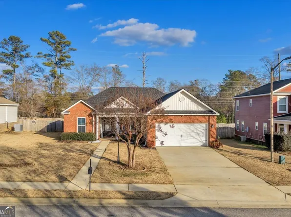 216 Piedmont Ln, Bonaire, GA 31005
