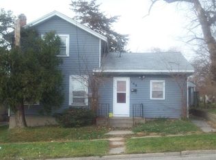 106 S Pearl St, Janesville, WI 53545