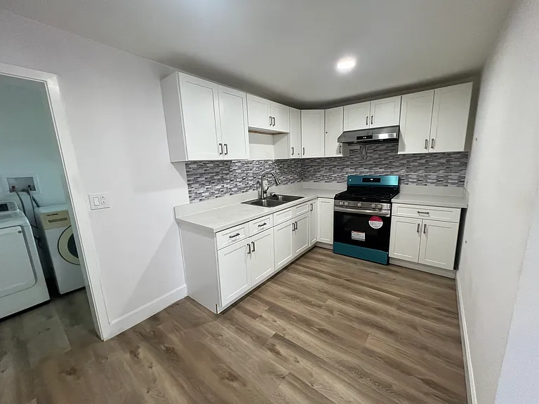 7124 Ramona Ave — Photo 4