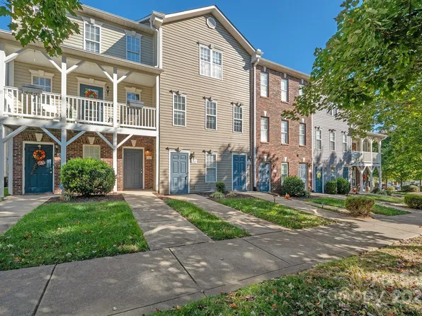 119 Steam Engine Dr Unit 102, Mooresville, NC 28115