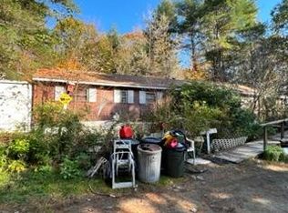 243 Bradford Rd, Wiscasset, ME 04578