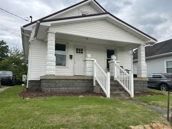 1338 Dewey St, Jasper, IN 47546
