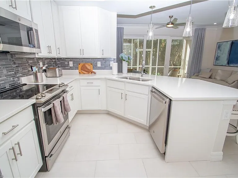 232 Indies Dr E #101 — Photo 10