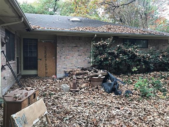 5th image of 511 Roundtop Blvd