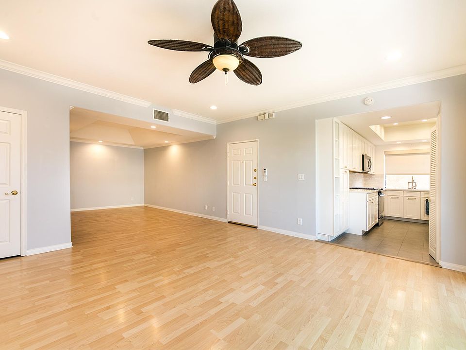 1st image of 810 S Lucerne Blvd APT 201
