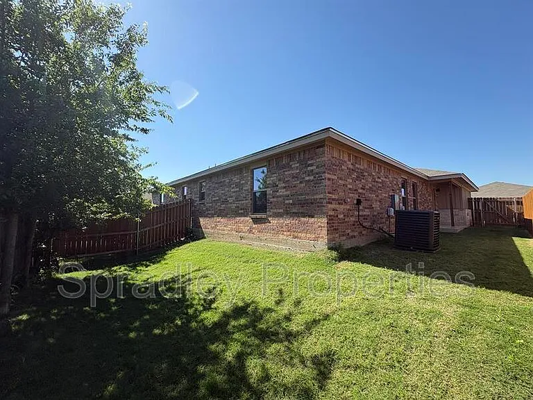 1032A Mason Dr — Photo 13