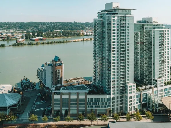 888 Carnarvon St #3210, New Westminster, BC V3M 0C6