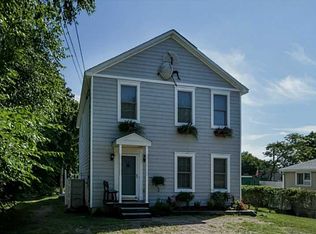 418 Charlestown Beach Rd, Charlestown, RI 02813