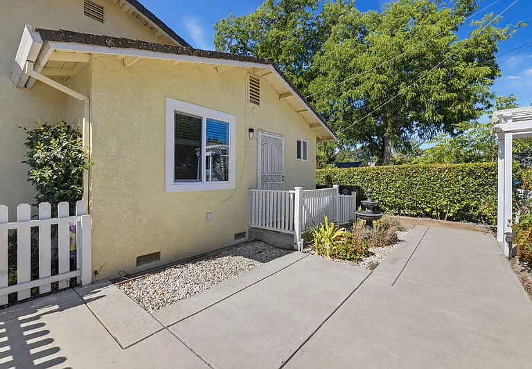 7852 Watson Way #STUDIO — Photo 4
