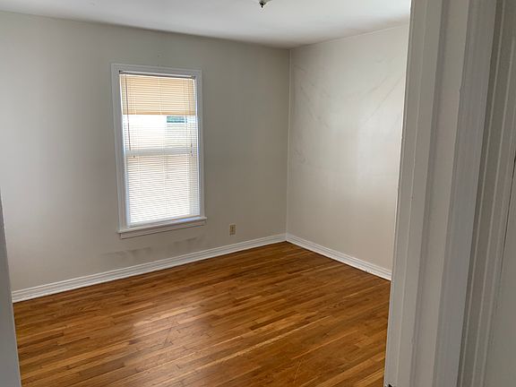 5th image of 3806 Washburn Ave